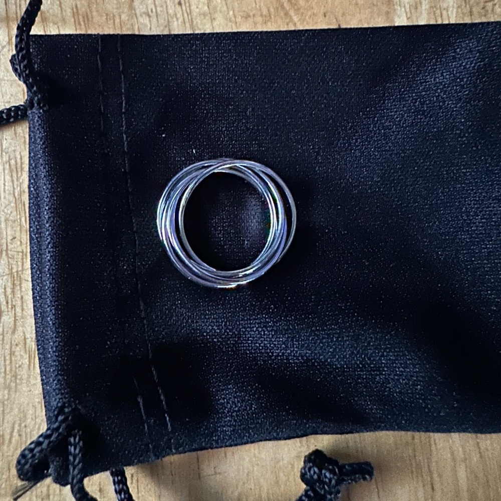 Sterling Silver interlocking ring.